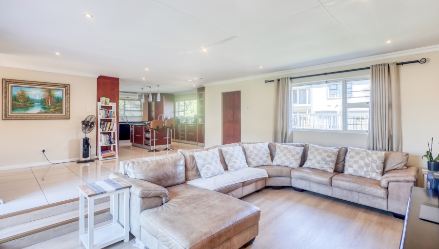 3 Bedroom Property for Sale in Beacon Bay North Eastern Cape